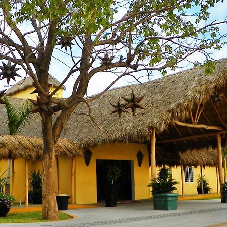 Hotel Zar Manzanillo Exteriér fotografie